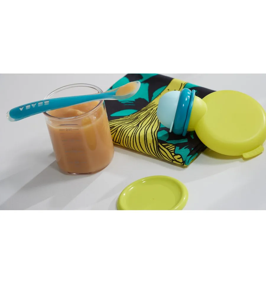 Beaba Set of 4 ergonomic 1st age silicone spoons Eucalyptus (Assorted Colors Windy Blue/ Eucalyptus Green/Light Mist/Old Pink