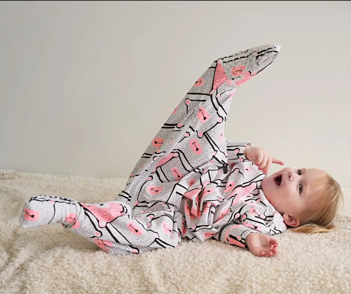 Cozy Toddler Suit (with legs) - Pinky Bears (All Seasons)