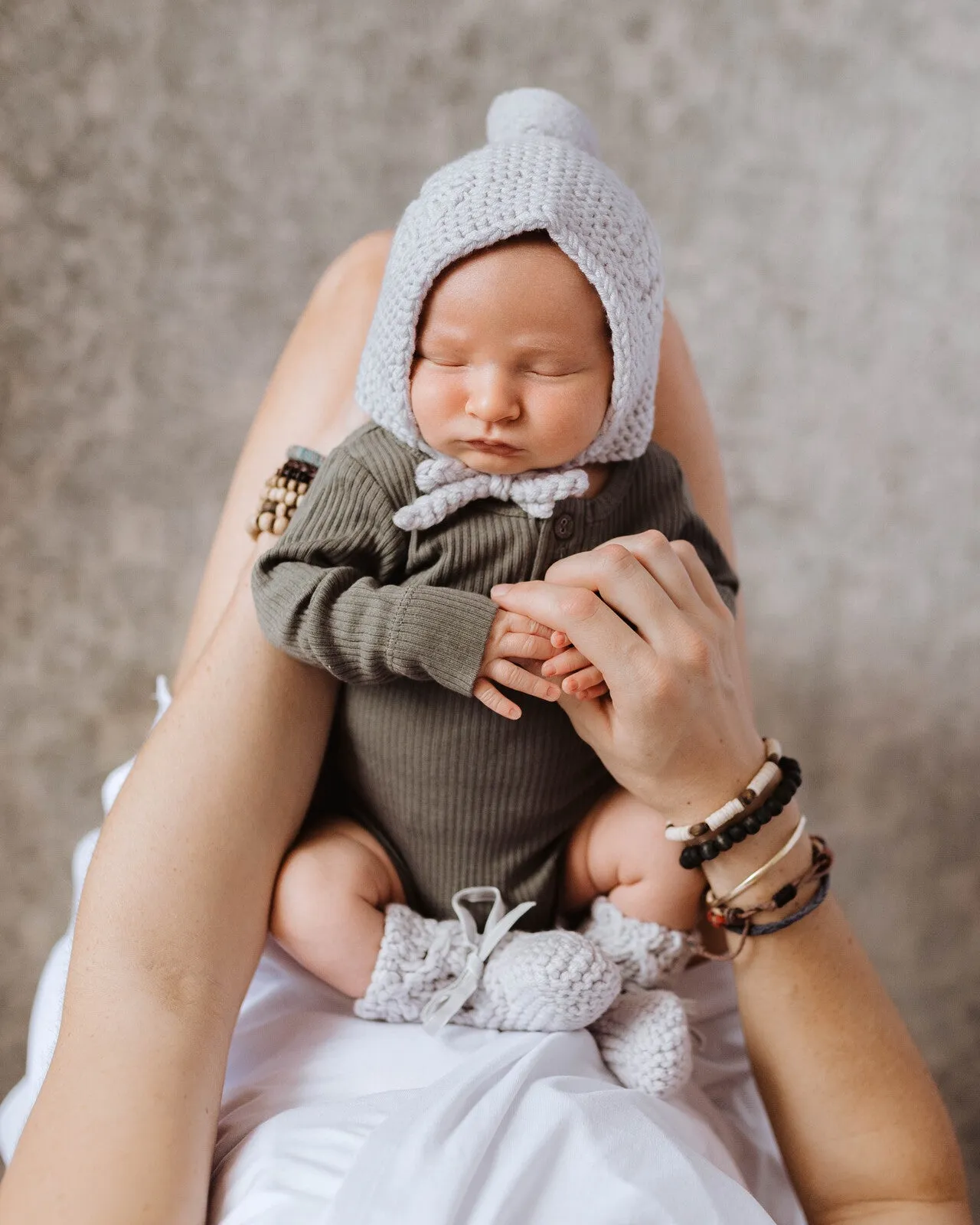 Merino Wool Bonnet & Booties