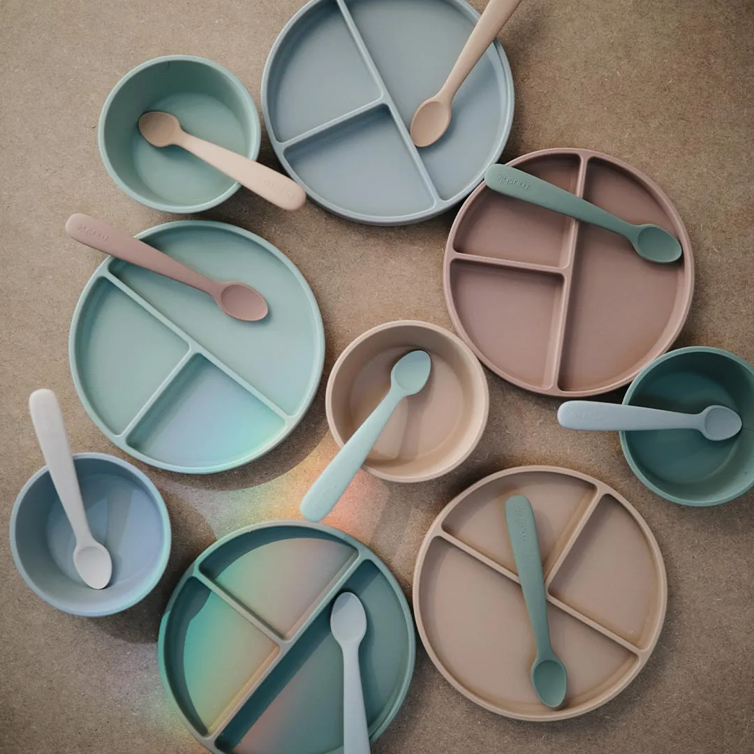 Mushie Silicone Toddler Starter Spoons | 2-Pack - Cambridge Blue/Shifting Sand