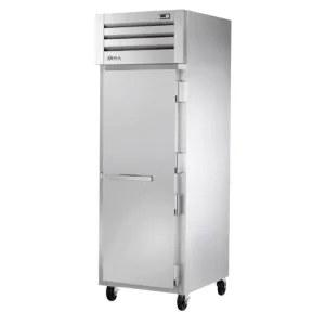 True STR1H-1S Full Height Insulated Mobile Heated Cabinet With (3) Pan Capacity, 208-230v